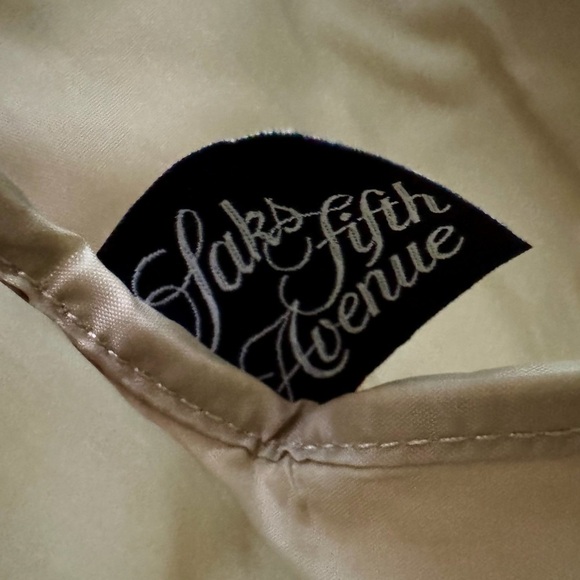 Saks Fifth Avenue Gold Tote Bag - Picture 10 of 11